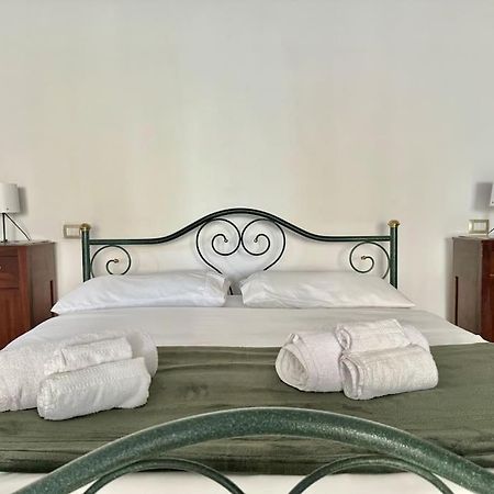 基亚拉瓦莱Casa Nel Verde - 4 Posti Letto公寓 外观 照片